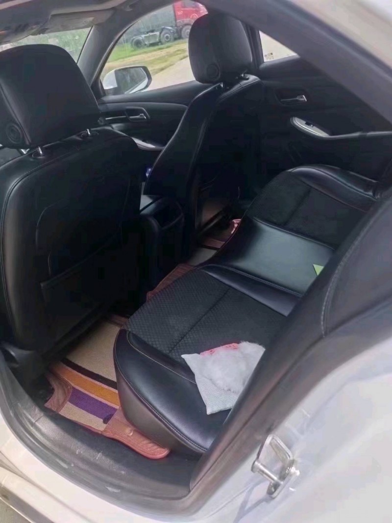 北京13年雪佛兰迈锐宝8