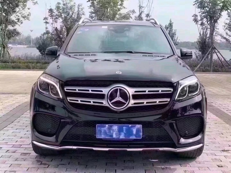 北京19年奔驰GLS1
