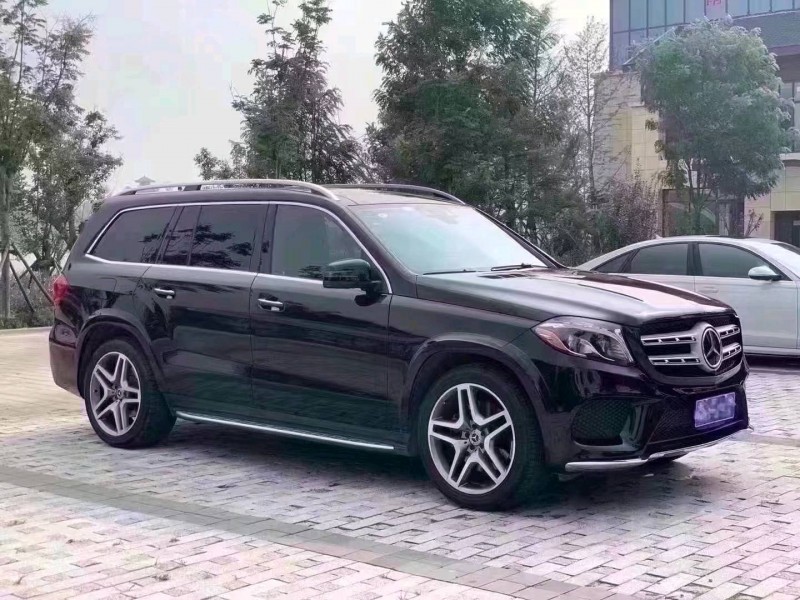 北京19年奔驰GLS4