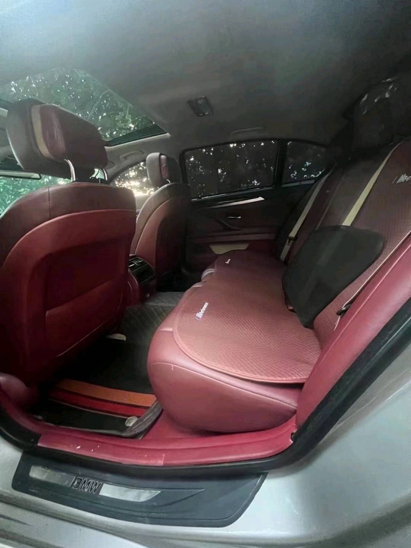 北京13年宝马5系3