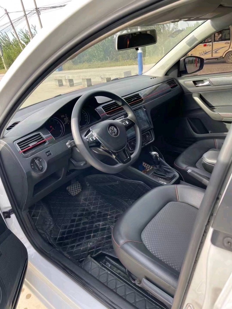 北京18年大众桑塔纳8