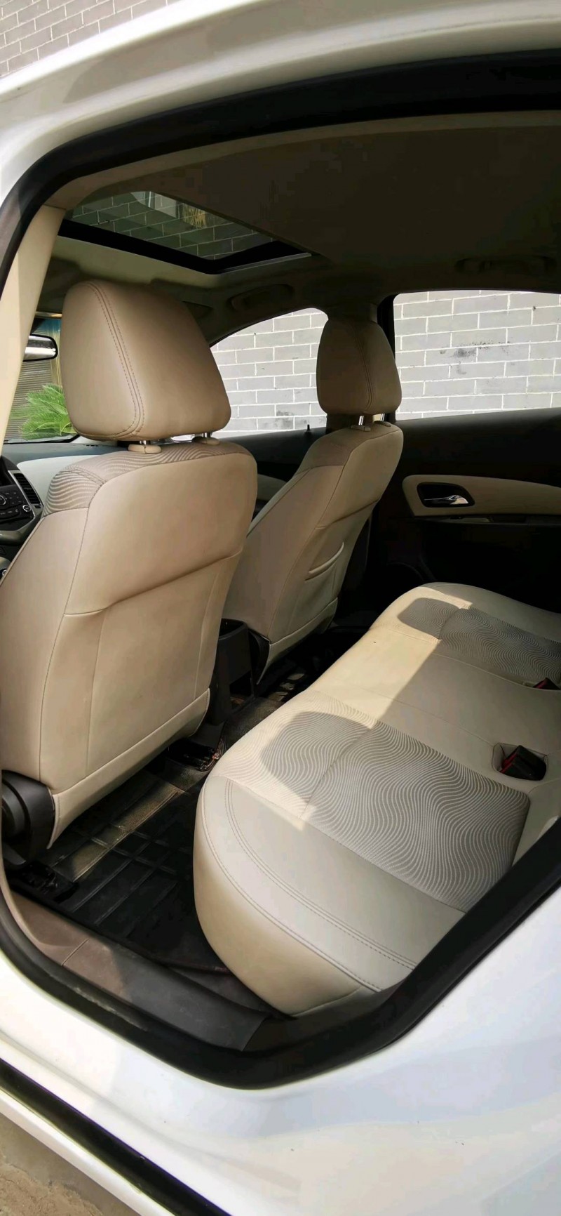 北京16年雪佛兰科鲁兹5