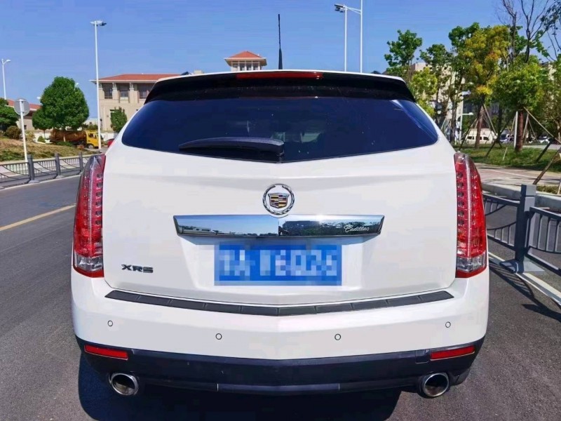 北京15年凯迪拉克SRX4