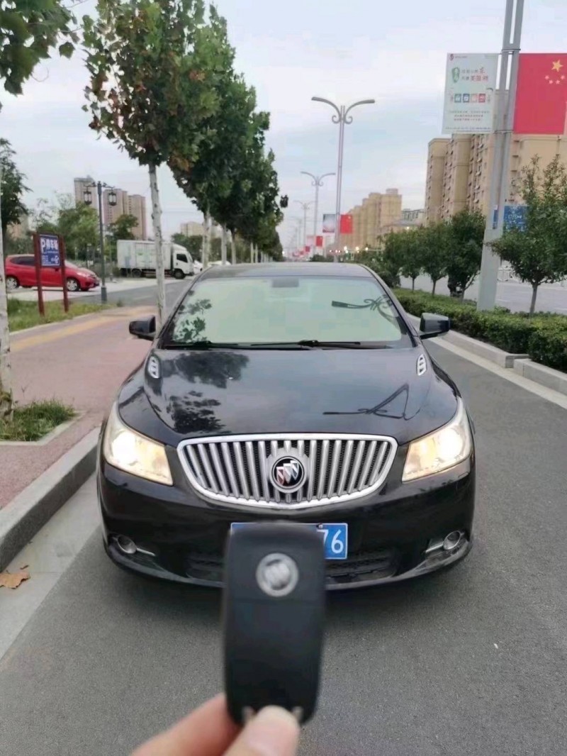 北京11年别克君越1