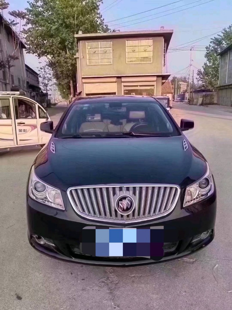 北京15年别克君越1