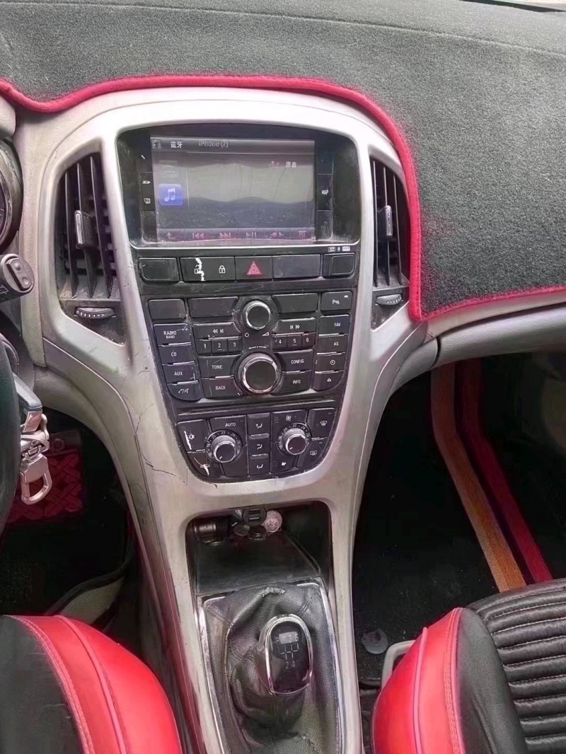 北京11年别克英朗2