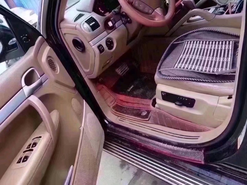 北京09年保时捷卡宴5