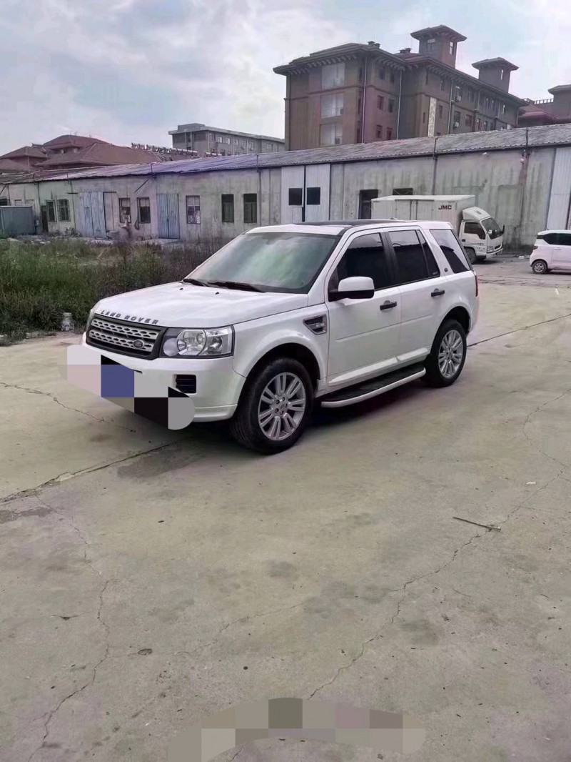 北京13年路虎神行者7