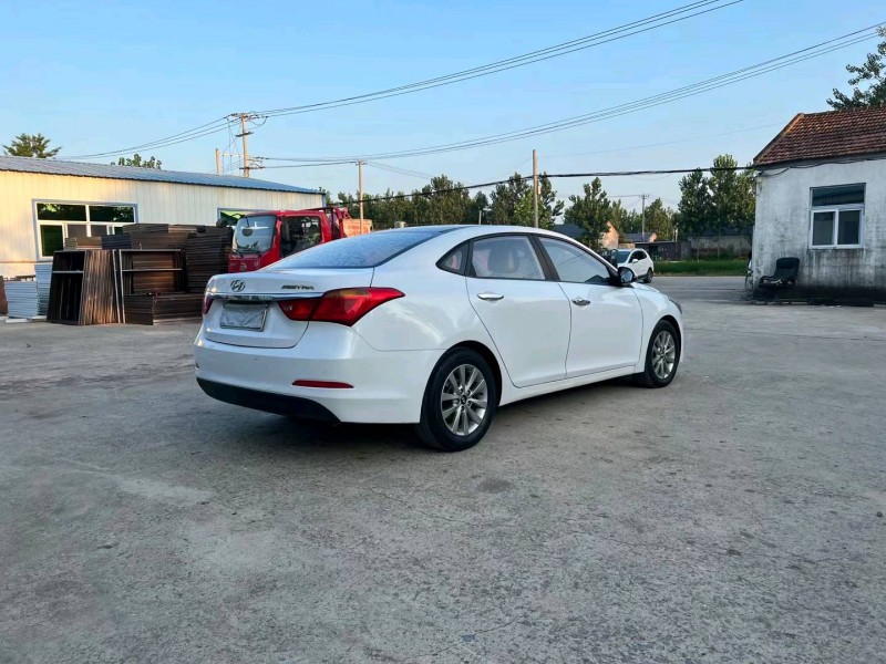 徐州16年现代名图2