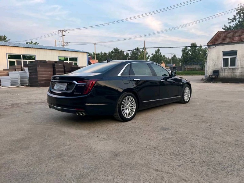 徐州20年凯迪拉克CT61