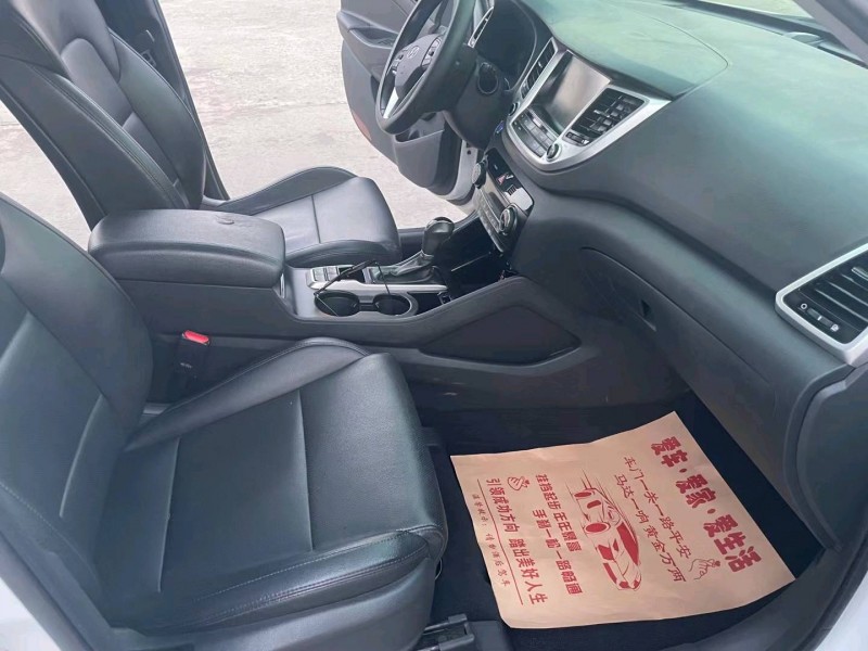 徐州16年现代途胜6