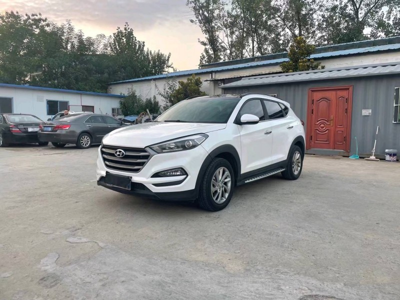 徐州16年现代途胜7