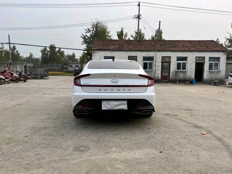 徐州20年现代索纳塔十1