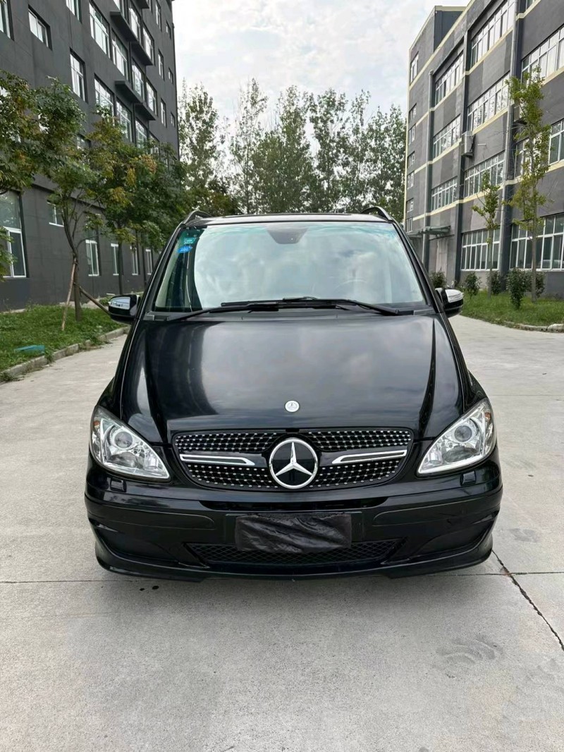 徐州13年奔驰唯雅诺8