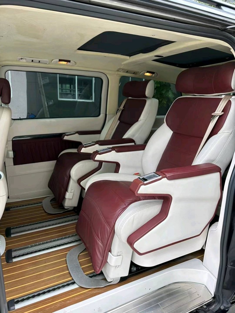 徐州13年奔驰唯雅诺4