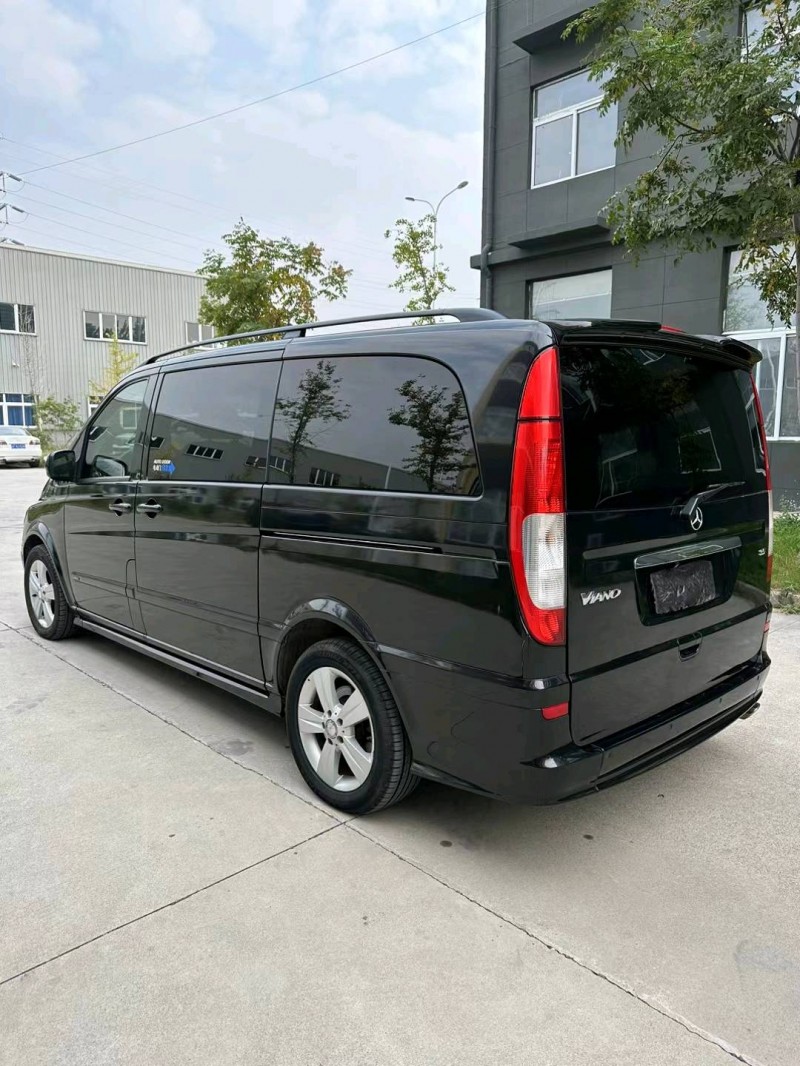 徐州13年奔驰唯雅诺2