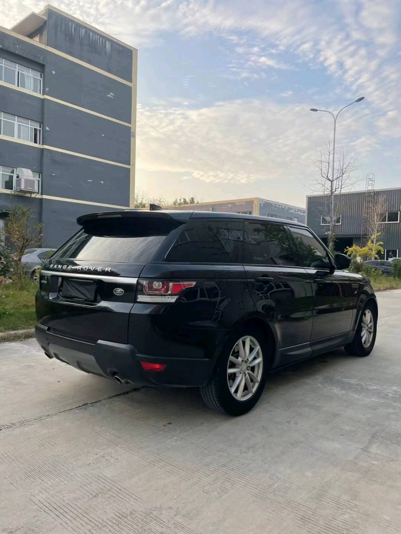 徐州18年路虎揽胜运动4