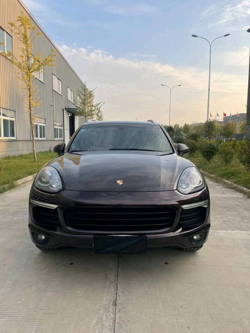 徐州16年保时捷卡宴8