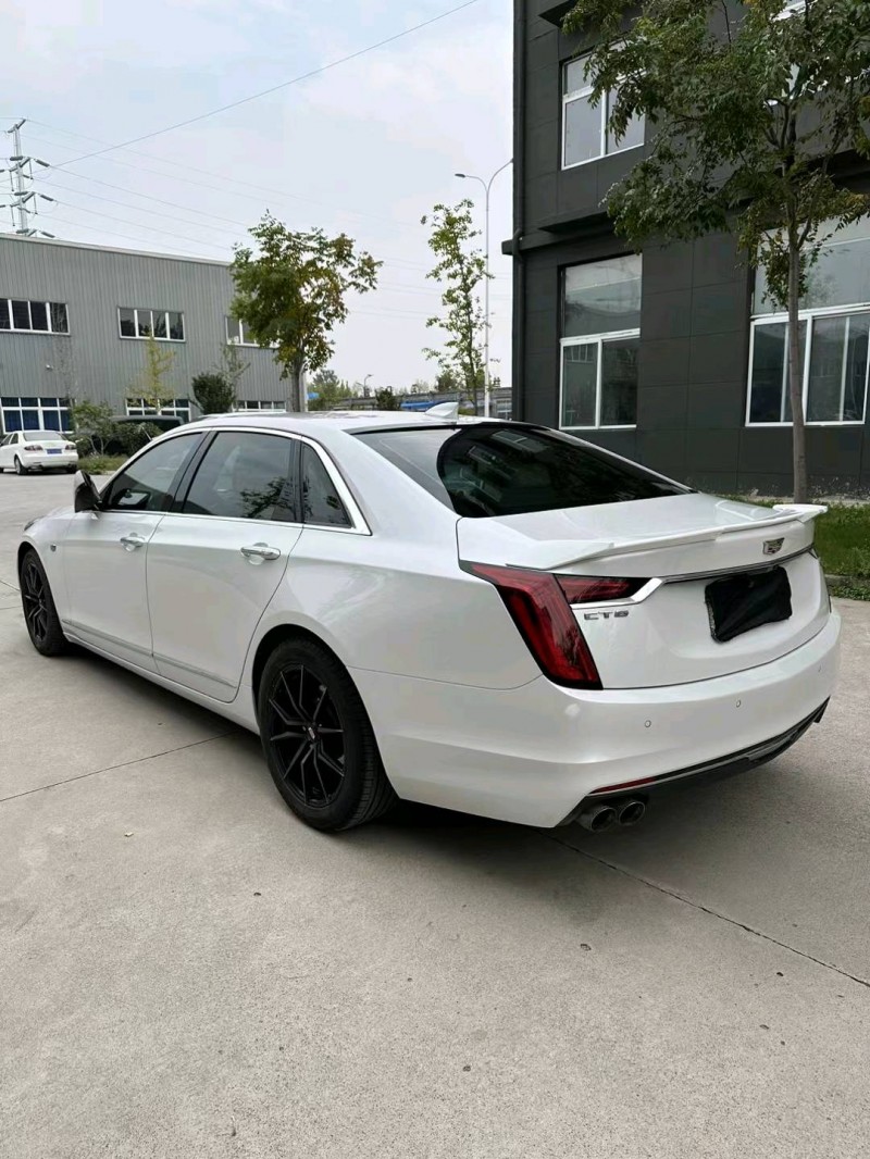 徐州20年凯迪拉克CT66