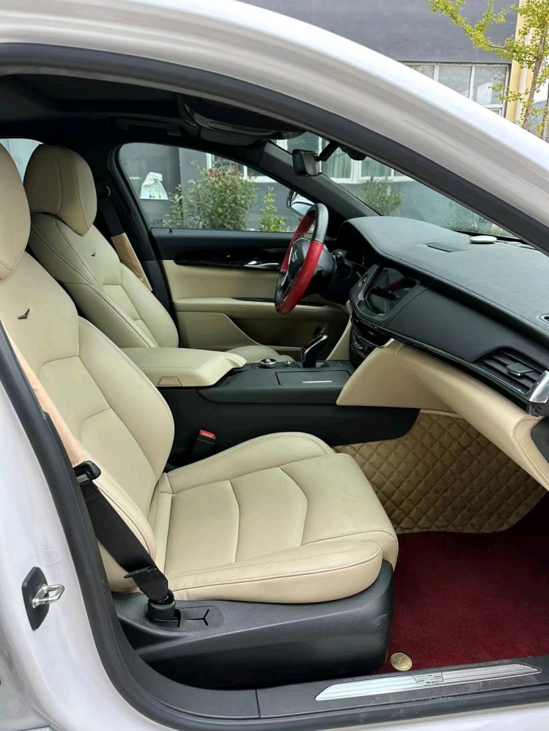 徐州20年凯迪拉克CT64