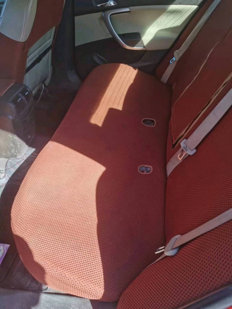 石家庄10年别克君威5