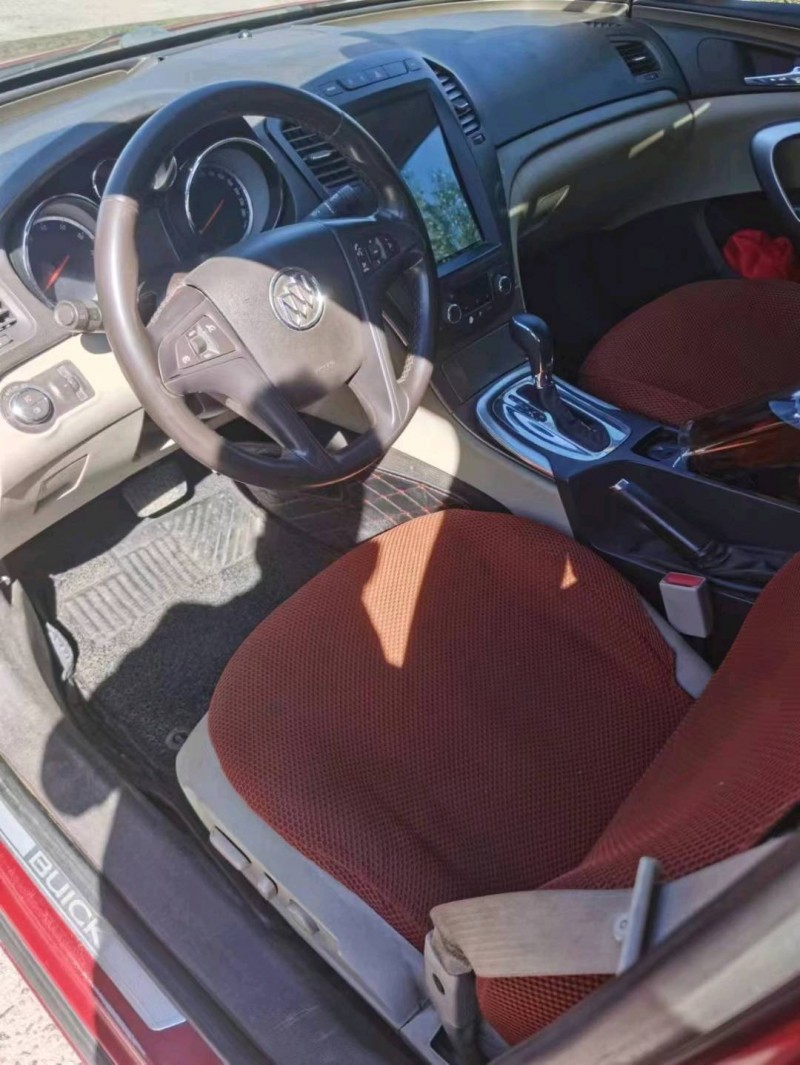 石家庄10年别克君威4