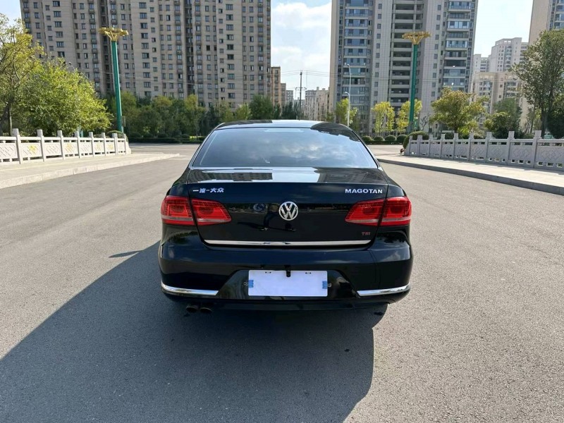 徐州14年大众迈腾4