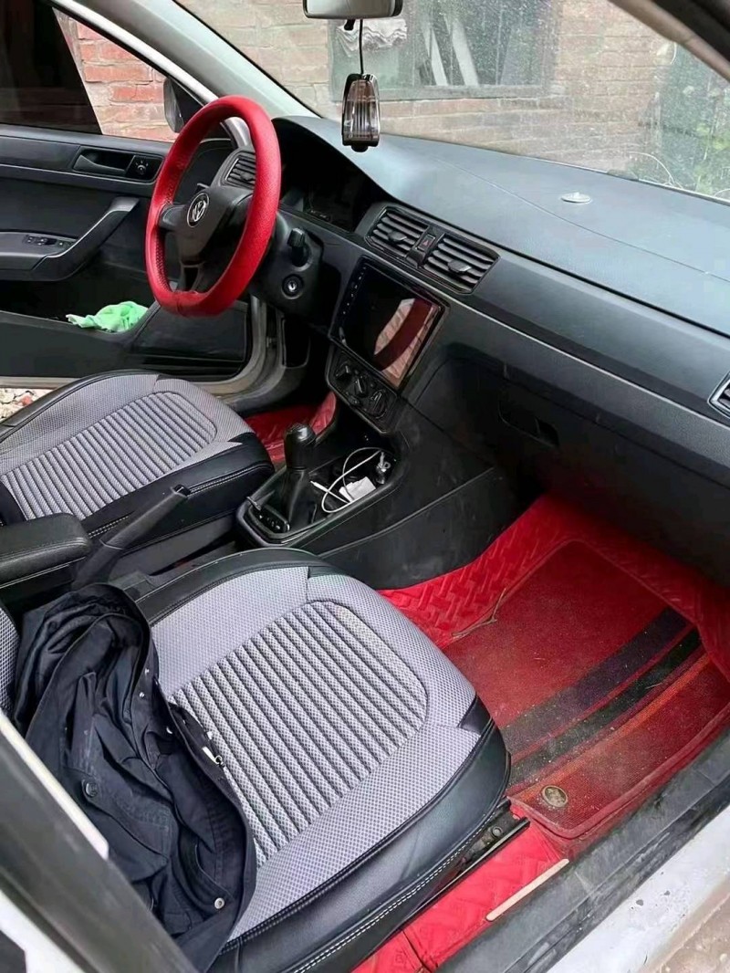 邯郸18年大众桑塔纳4