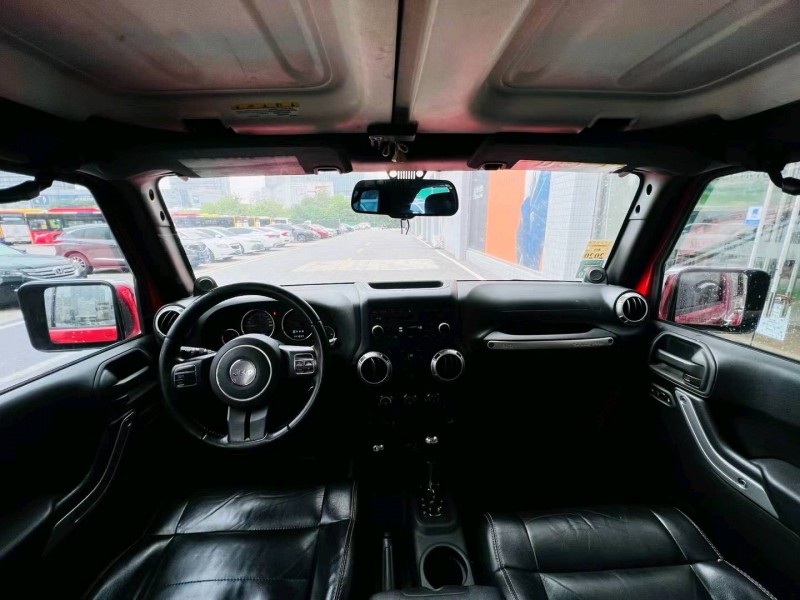 广州12年Jeep牧马人3