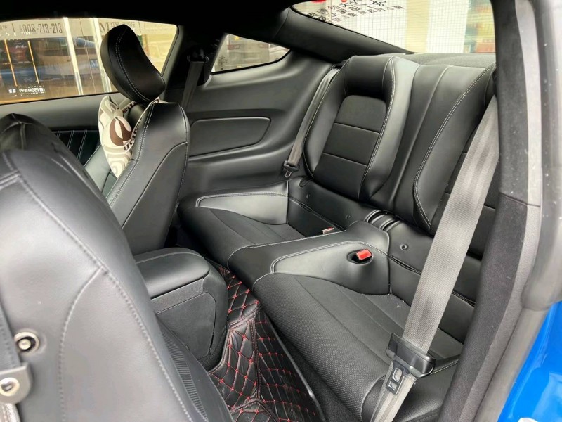 广州20年福特野马8