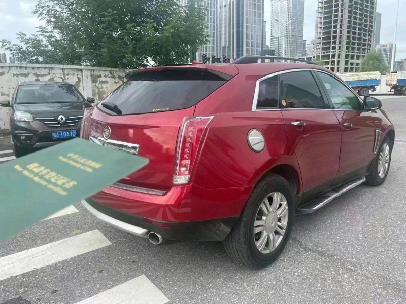 宜昌13年凱迪拉克SRX5