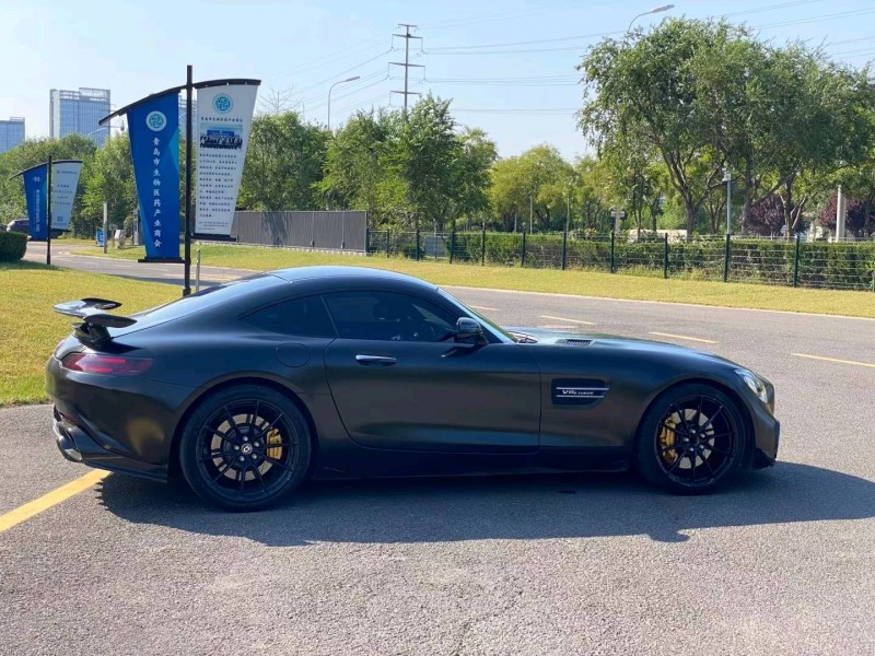 青岛16年奔驰AMG8