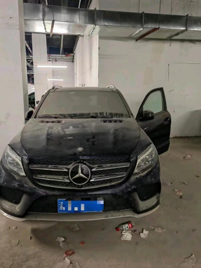 重庆16年奔驰GLE1