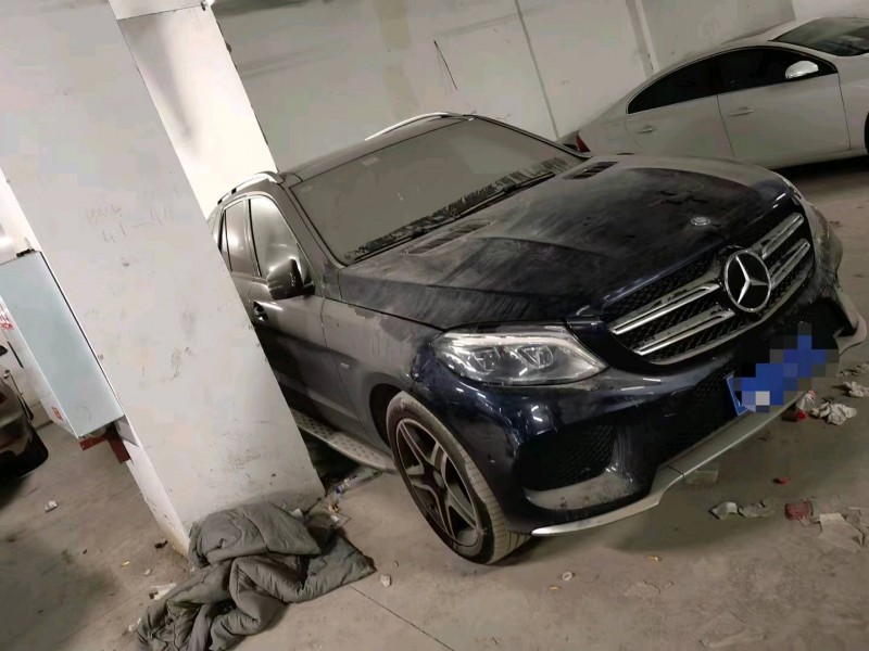 重庆16年奔驰GLE3