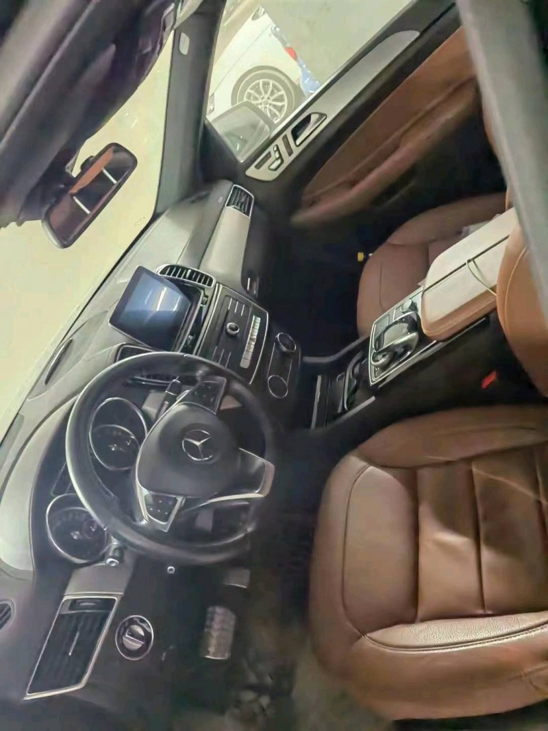 重庆16年奔驰GLE5