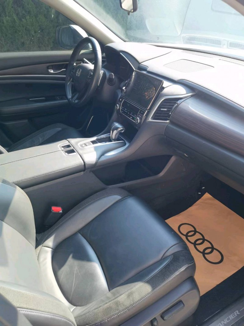 枣庄18年本田冠道8