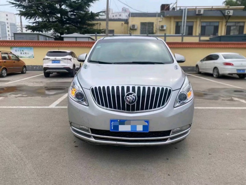 枣庄11年别克GL81