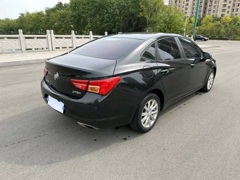 徐州17年别克威朗4