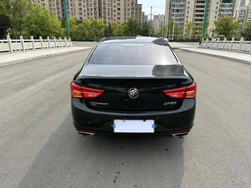 徐州17年别克威朗5