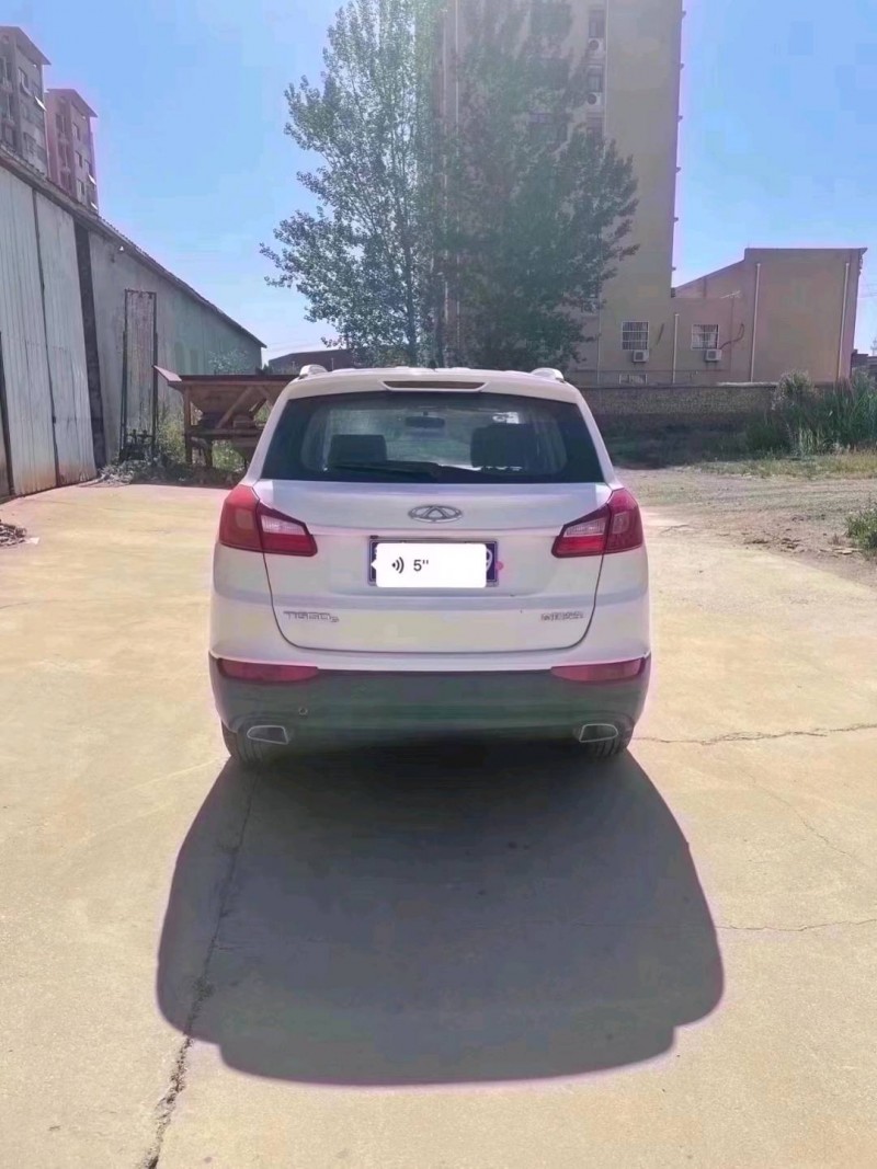 北京15年奇瑞瑞虎56