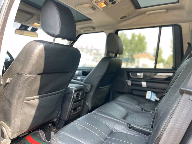 济宁10年路虎发现4