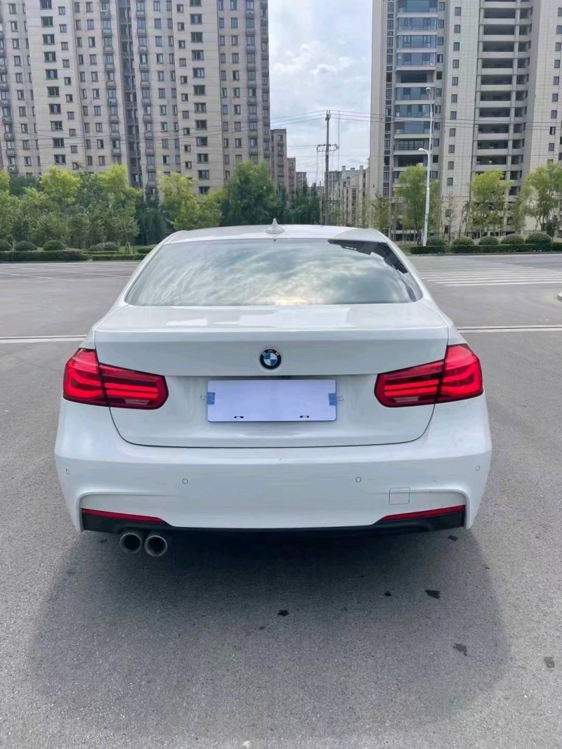 徐州19年宝马3系5