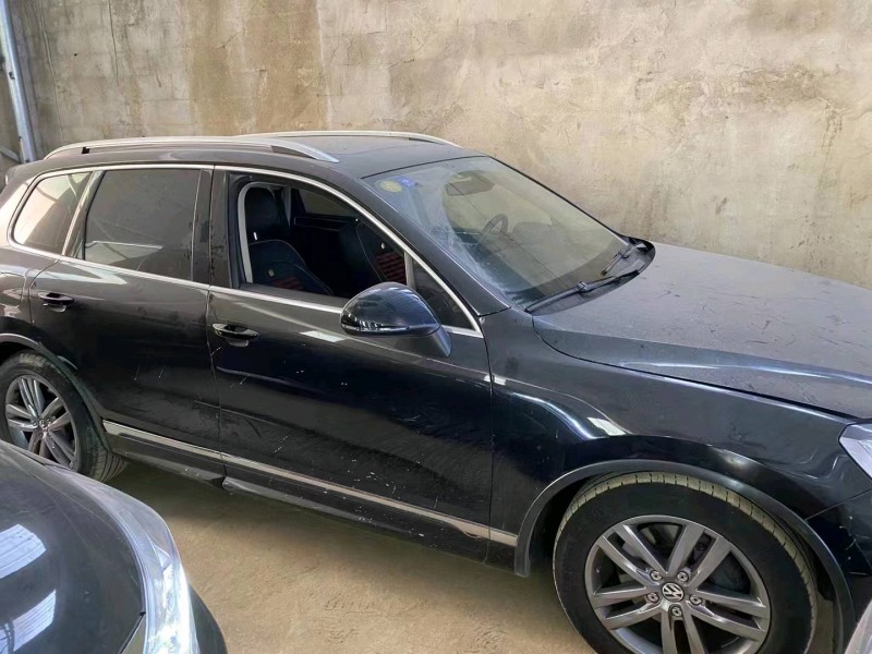 邯郸17年大众途锐4