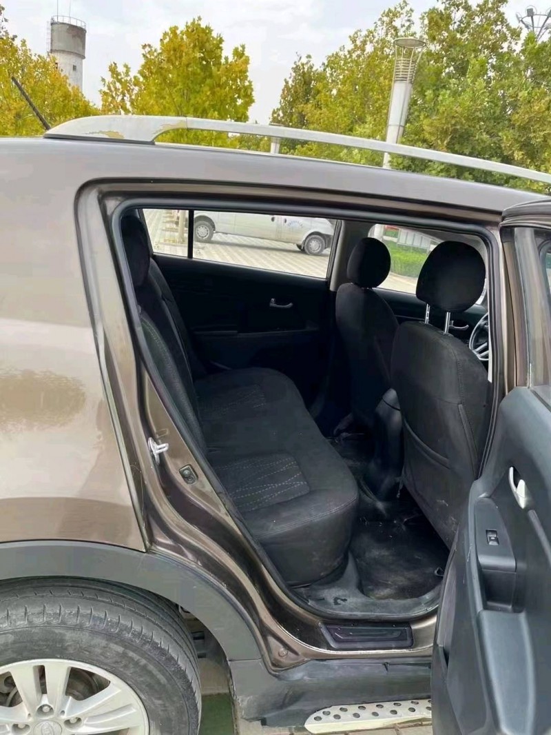 北京11年起亚智跑7