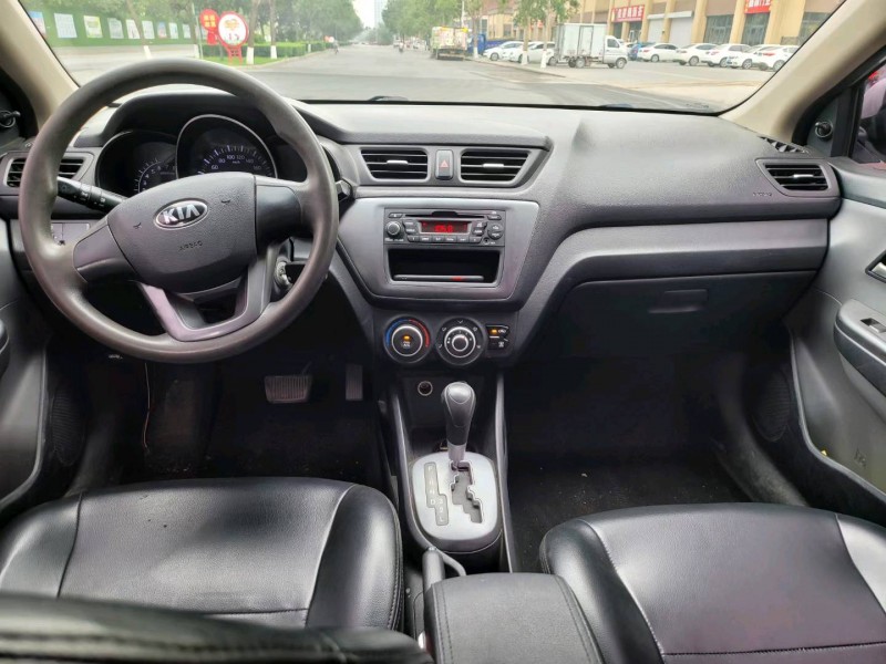 保定13年起亚K26