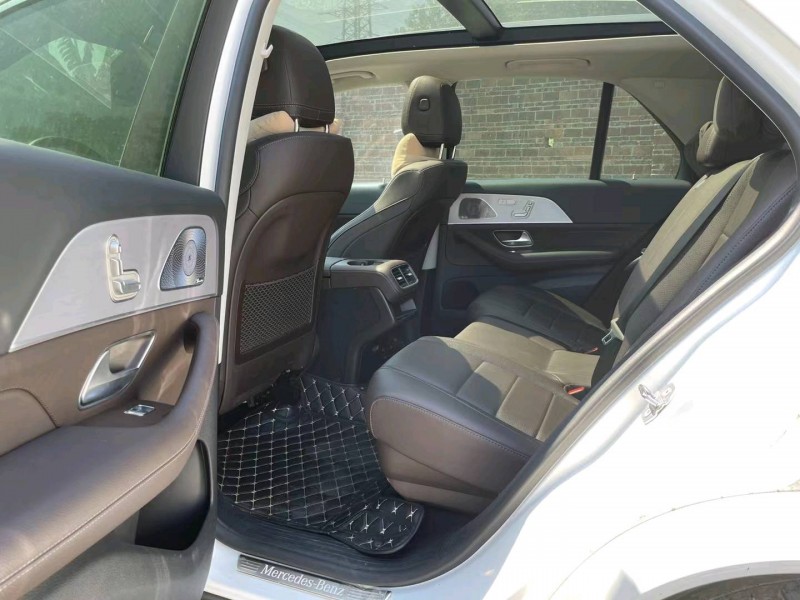 广州21年奔驰GLE8