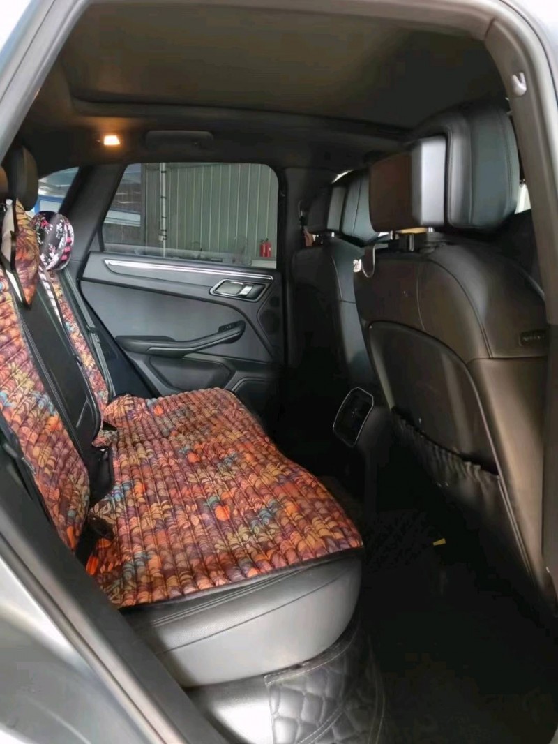 北京19年保时捷Macan2