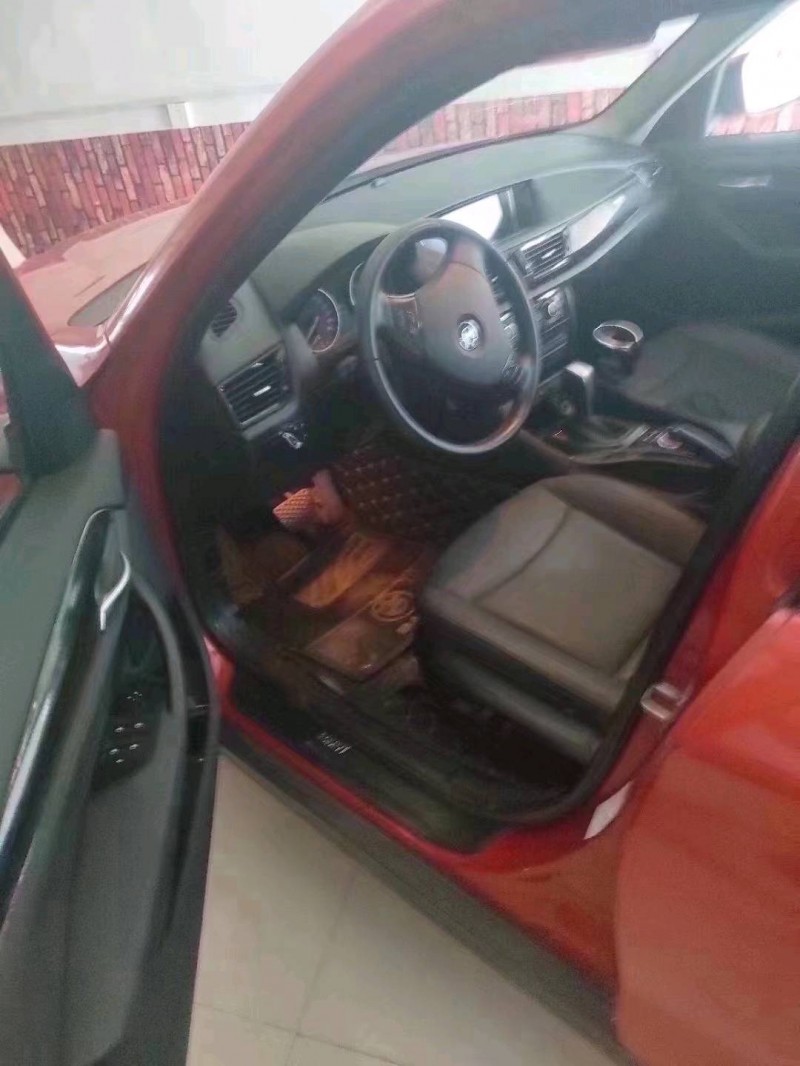 北京12年宝马X12