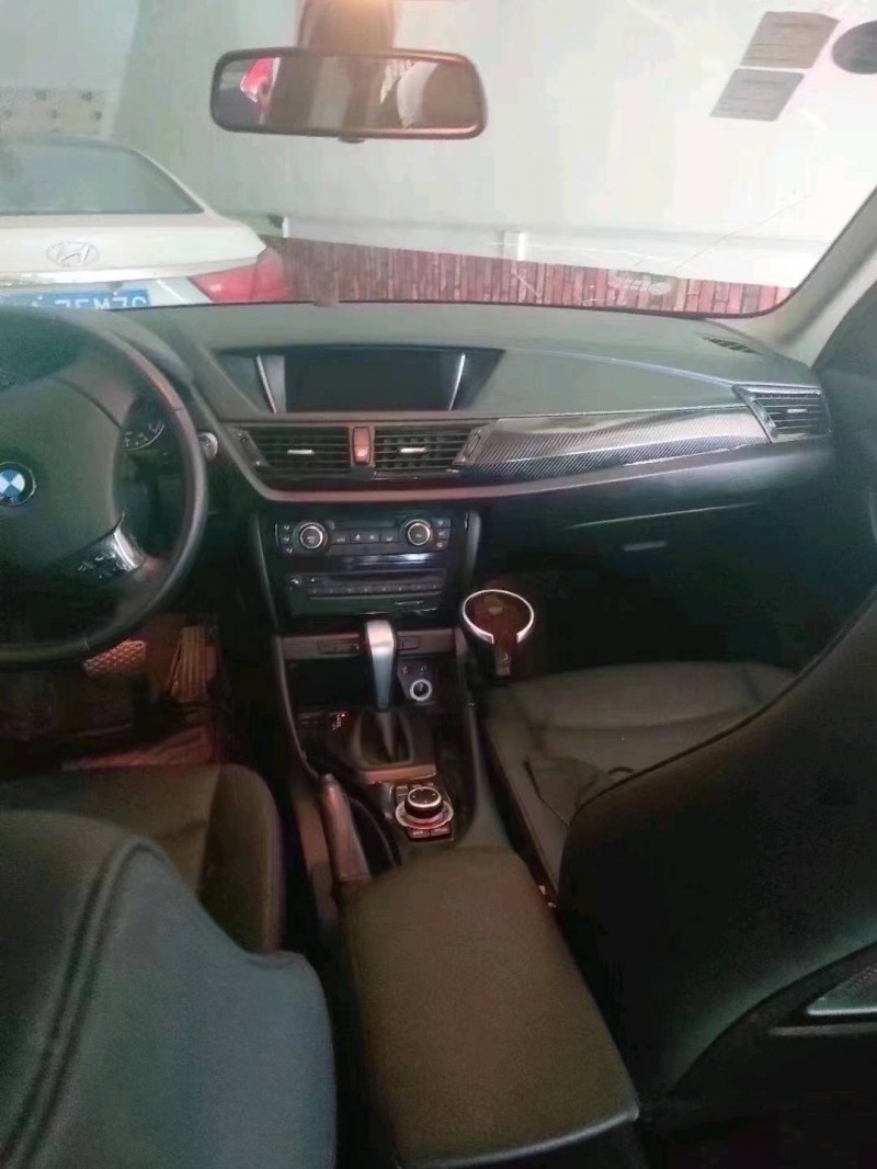 北京12年宝马X17