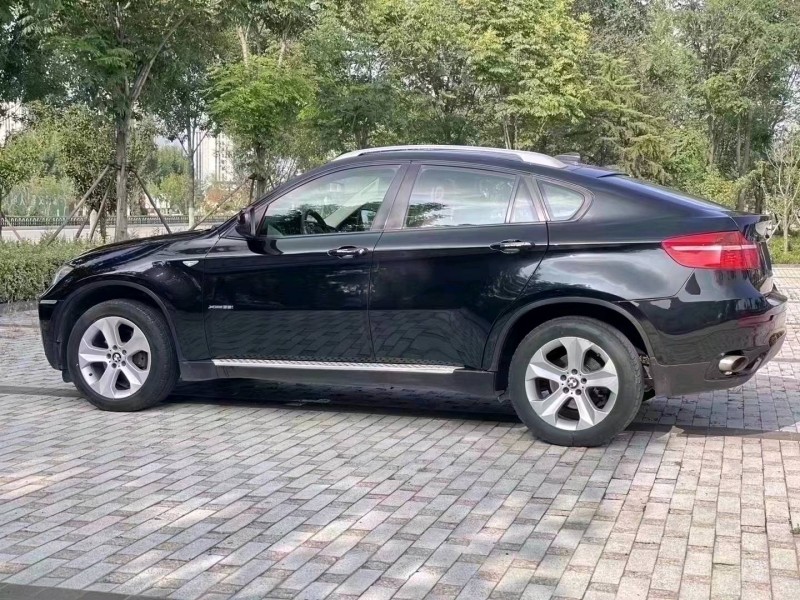 北京11年宝马X66